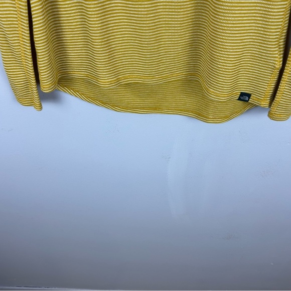 The North Face Mustard Striped Button-Accent Long Sleeve Top Size Large - Picture 8 of 13